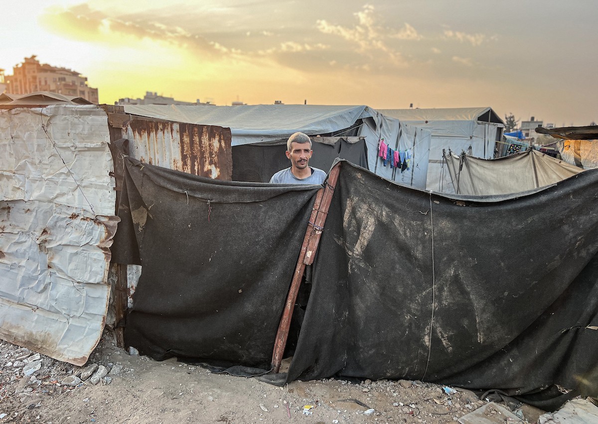 خيام مهترئة لا تحمي من البرد أو المطر.. مخيم النصيرات، وسط قطاع غزة، في 5 نوفمبرتشرين الثاني 2025 (4).jpg