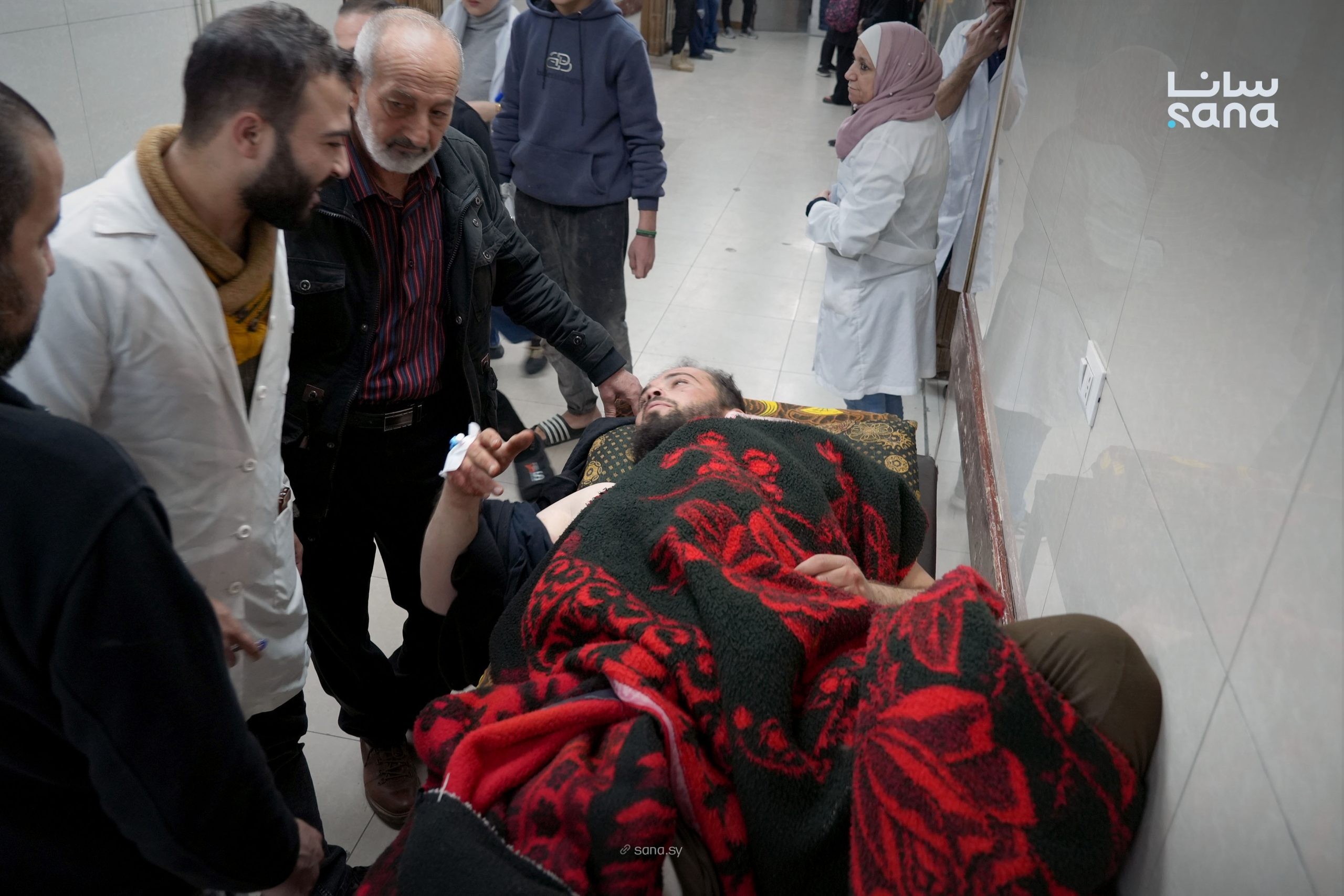 استشهاد 13 مواطناً وإصابة العشرات جراء العدوان الإسرائيلي على بلدة بيت جن بريف دمشق - سانا 17.jpg