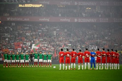 أمام 50 ألف متفرج هتفوا لفلسطين وقضيتها 2.jpg