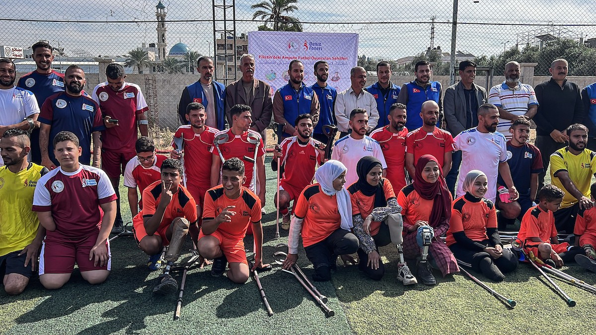رياضيون فلسطينيون مبتورو الأطراف ضمن فعاليات بطولة الأمل لكرة القدم التي نظمتها جمعية د (23).jpg