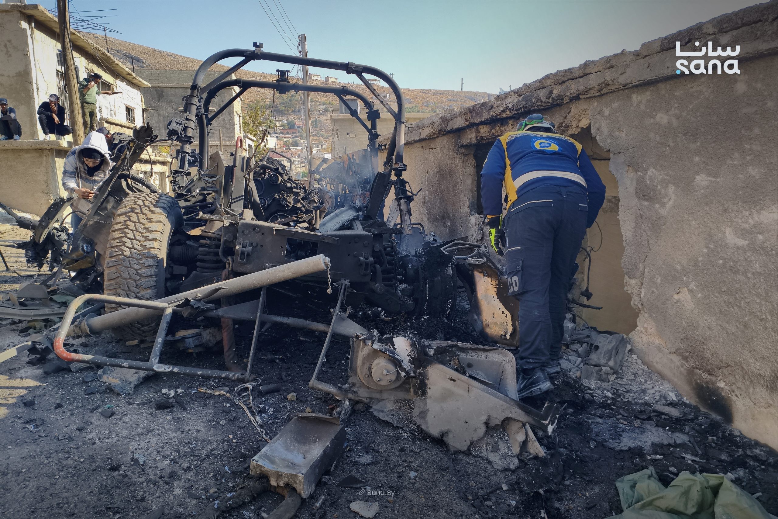 استشهاد 13 مواطناً وإصابة العشرات جراء العدوان الإسرائيلي على بلدة بيت جن بريف دمشق - سانا 11.jpg