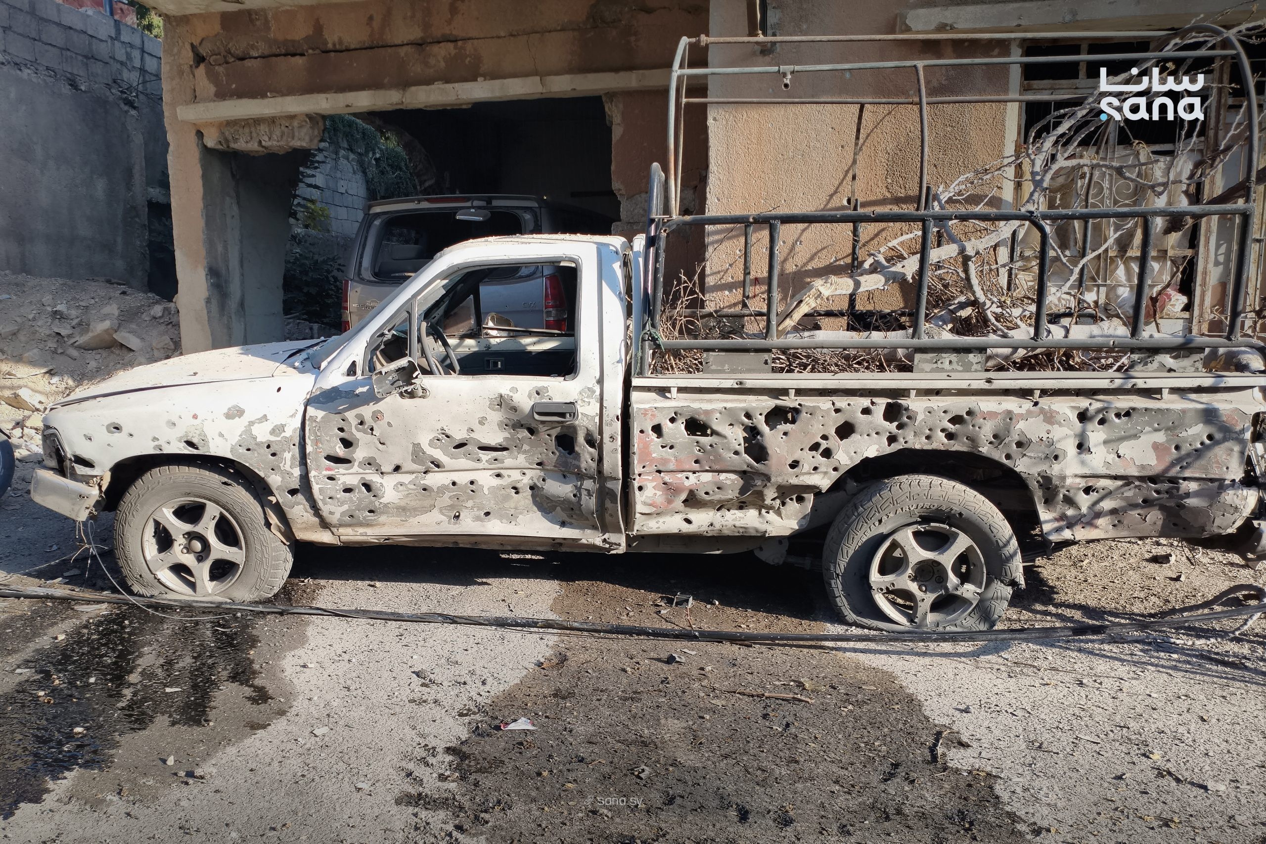 استشهاد 13 مواطناً وإصابة العشرات جراء العدوان الإسرائيلي على بلدة بيت جن بريف دمشق - سانا 111.jpg