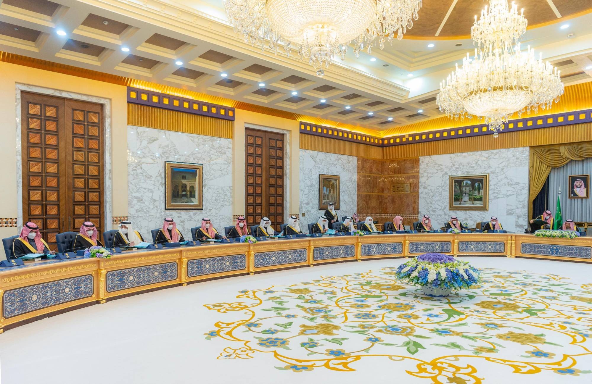 جانب من جلسة مجلس الوزراء برئاسة خادم الحرمين الشريفين في الرياض (واس).jpeg