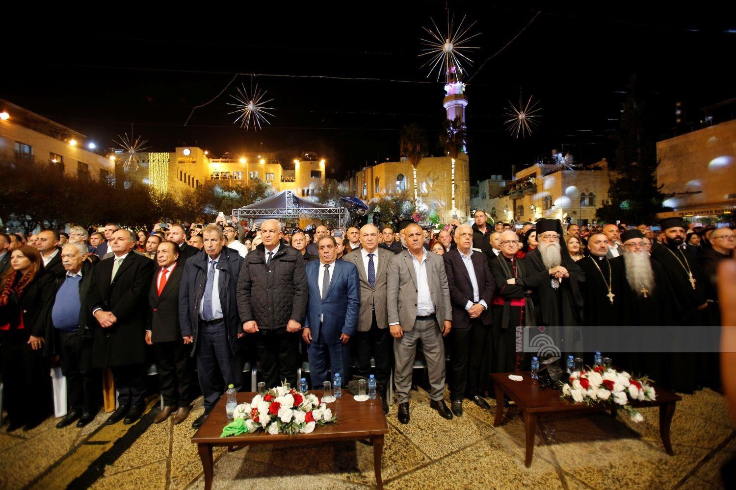 إضاءة شجرة الميلاد في بيت لحم.. تصوير - أحمد مزهر (وفا)