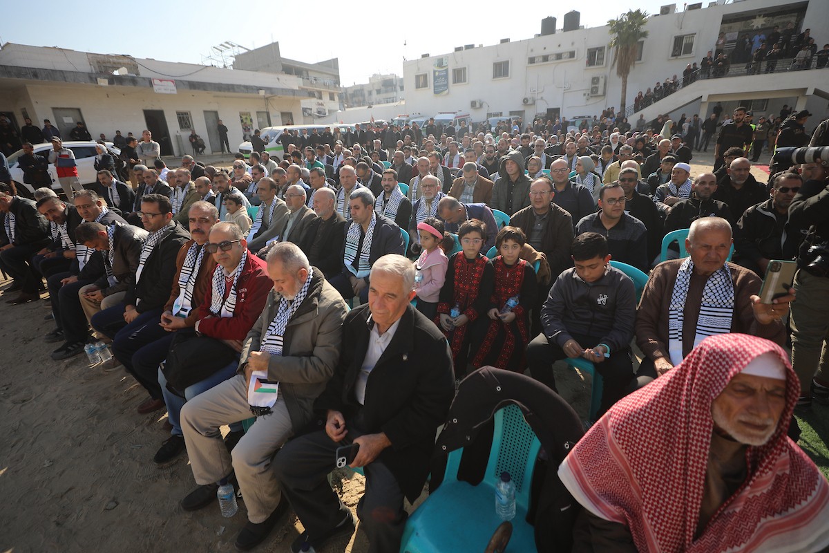 حفل تخرج للأطباء الحاصلين على البورد الفلسطيني في ساحة  الشفاء بمدينة غزة، 25 ديسمبر/كانون الأول 2025.تصوير: عمر أشتوي