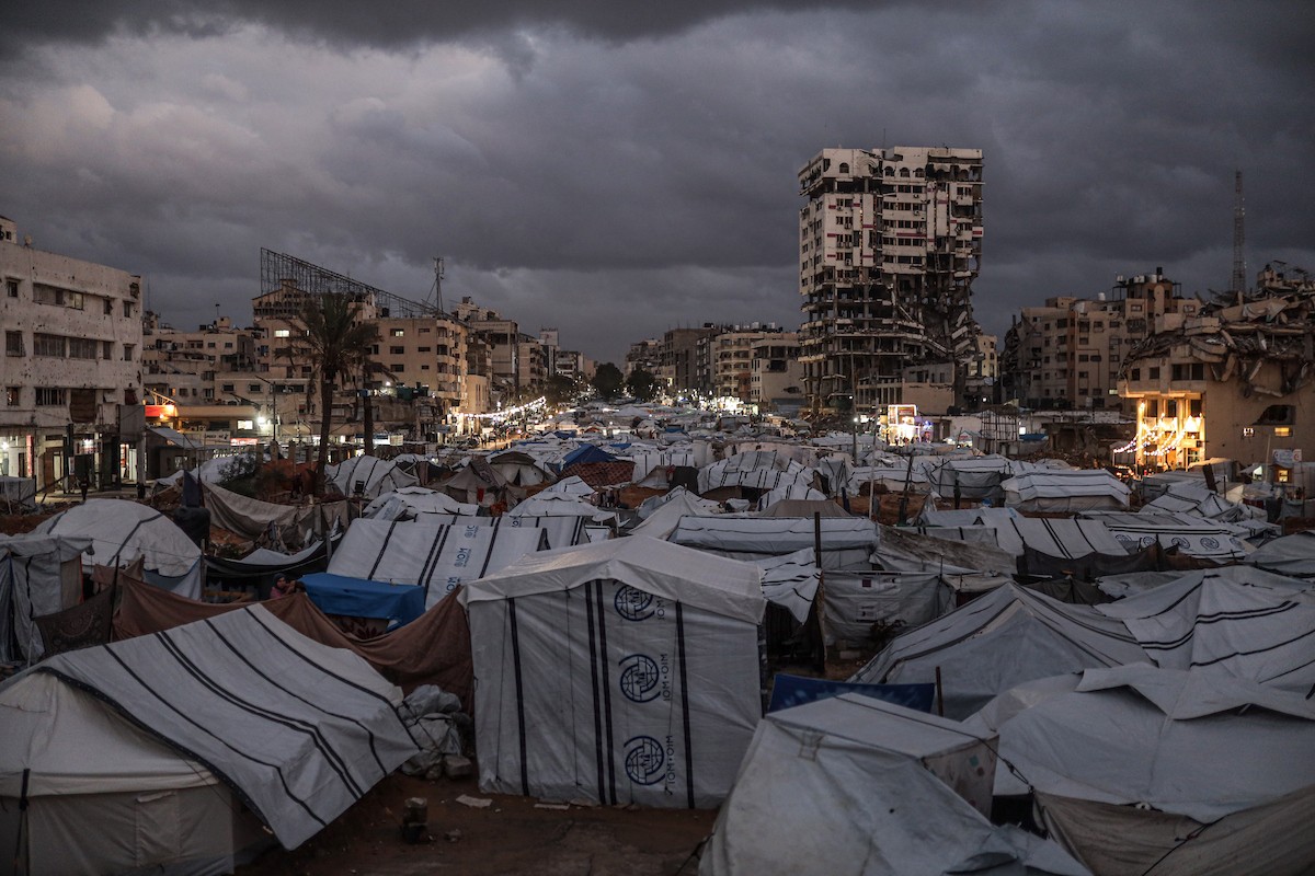 مدينة غزة في ظل الأجواء الباردة، 30 ديسمبر/كانون الأول 2025. تصوير: عمر أشتوي