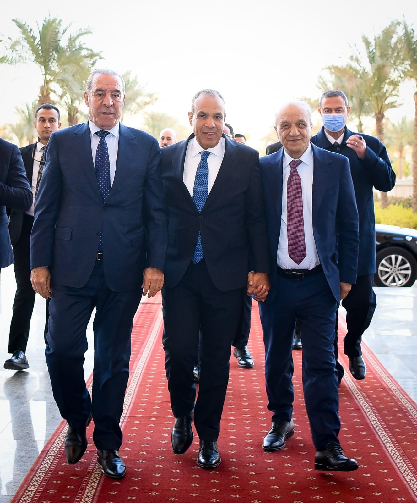 الشيخ يلتقي وزير الخارجية المصري بدر عبد العاطي 9.jpg