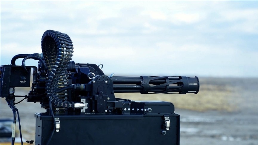 طورته  شركة يونيروبوتيكس ليتكامل مع رشاش M134 MINIGUN المعتمد وفق معايير الناتو والقوات الأمريكية - الأناضول.jpg
