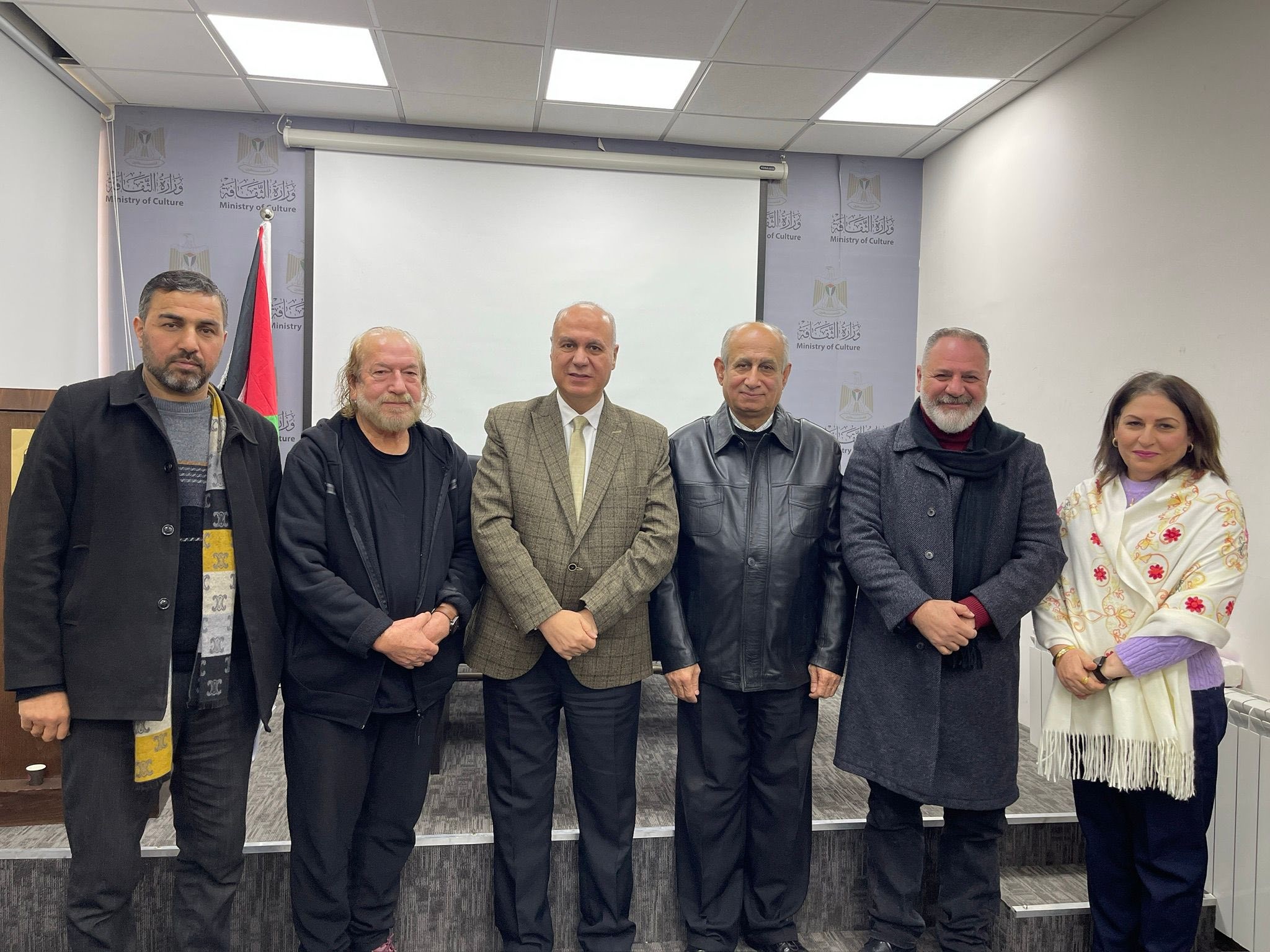 وزير الثقافة يكرّم الفائزين بالجوائز الأدبية لعام 2025 12.jpg