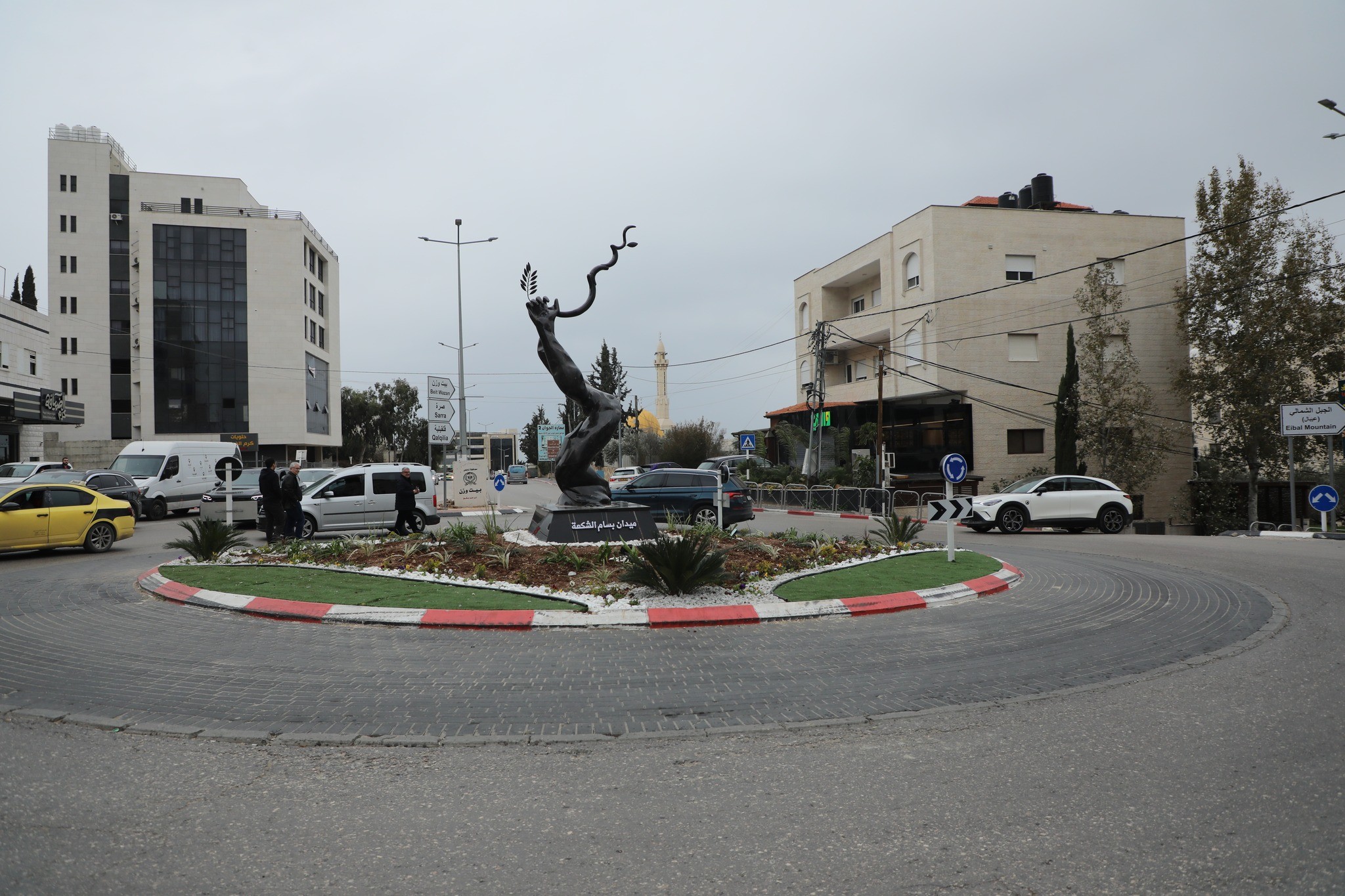 مؤسسات نابلس وفعالياتها تدشن ميدان بسام الشكعة 7.jpg