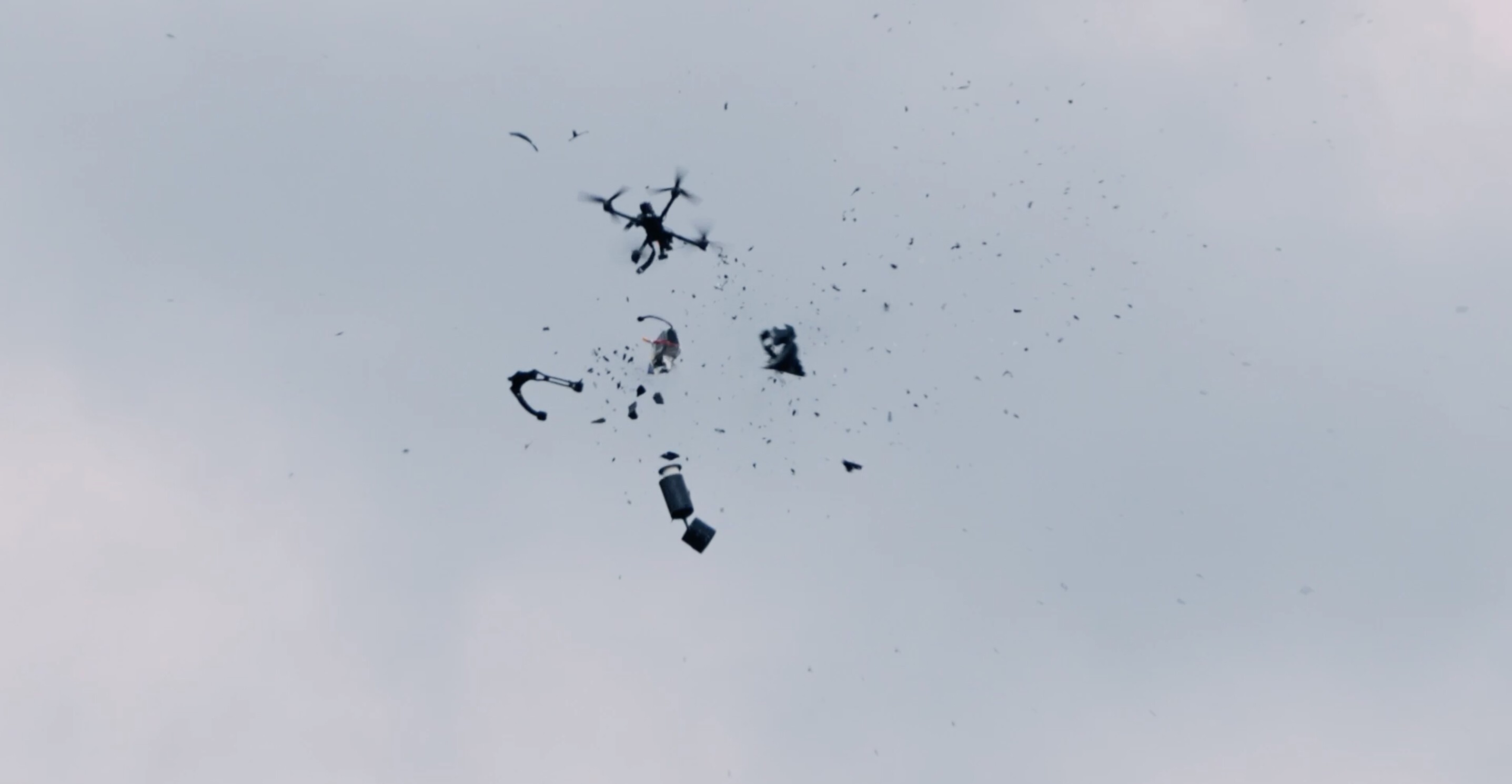 طورته  شركة يونيروبوتيكس ليتكامل مع رشاش M134 MINIGUN المعتمد وفق معايير الناتو والقوات الأمريكية - الأناضول 2.jpg