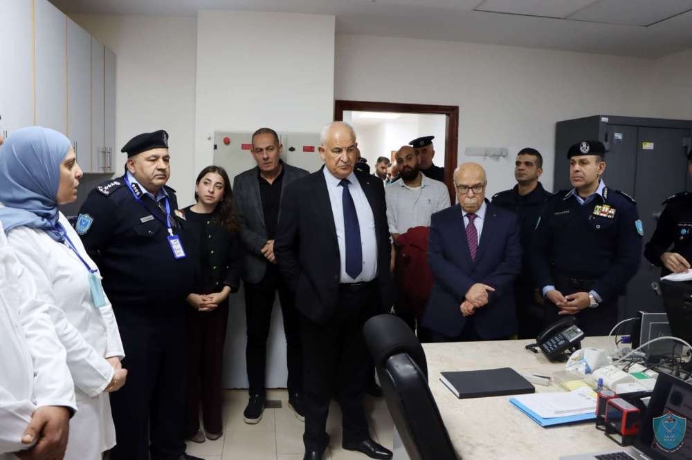 اللواء علام السقا يفتتح قسم الفحوص البيولوجية(DNA) في المختبر الجنائي. 5.jpeg