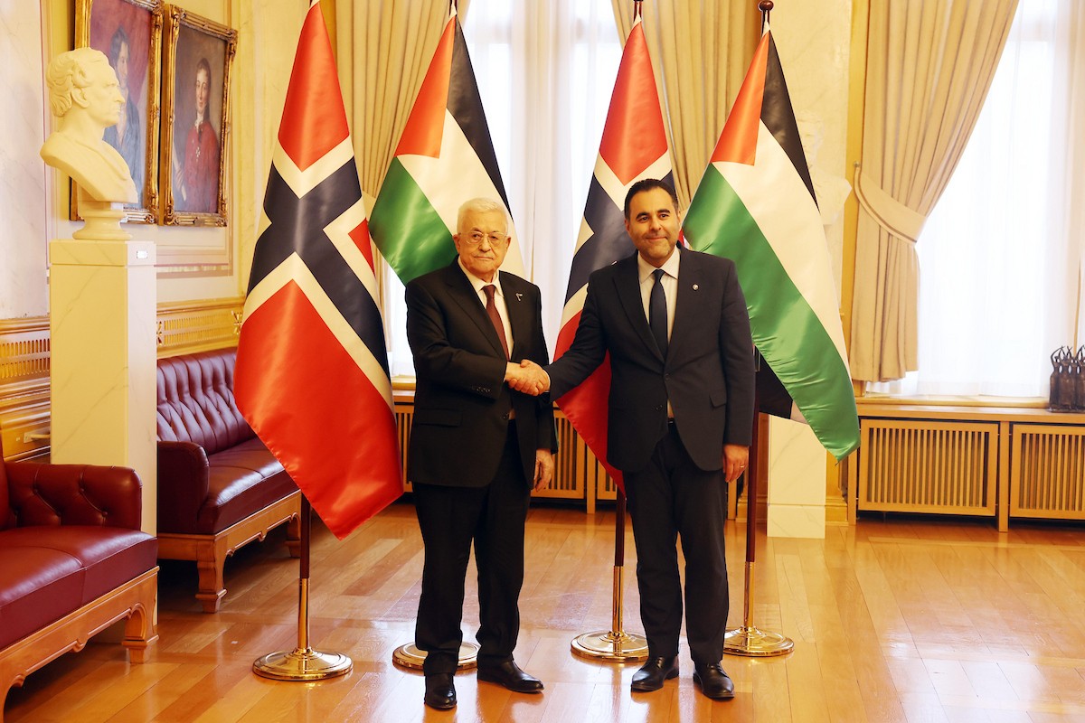 التقى الرئيس الفلسطيني محمود عباس برئيس البرلمان النرويجي في أوسلو، النرويج، في 11 فبراير/شباط 2026. (صورة: ثائر غنايم)