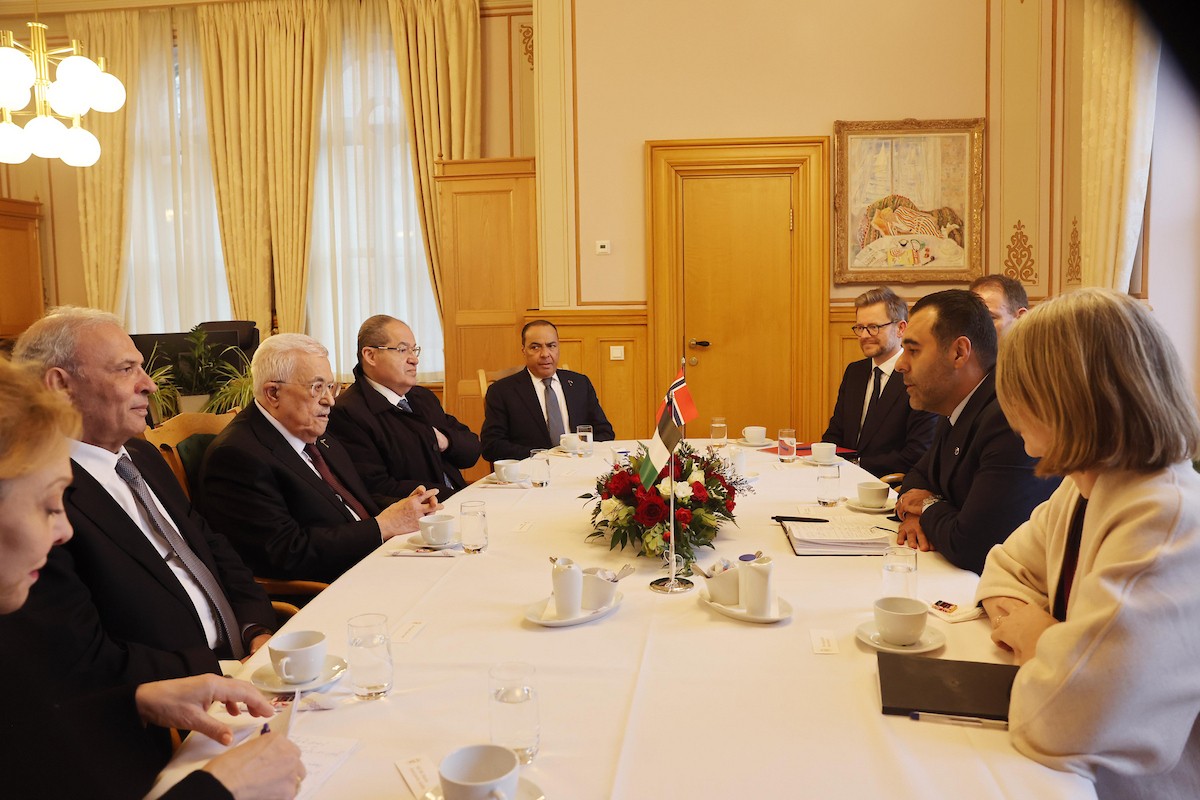 التقى الرئيس الفلسطيني محمود عباس برئيس البرلمان النرويجي في أوسلو، النرويج، في 11 فبراير/شباط 2026. (صورة: ثائر غنايم)