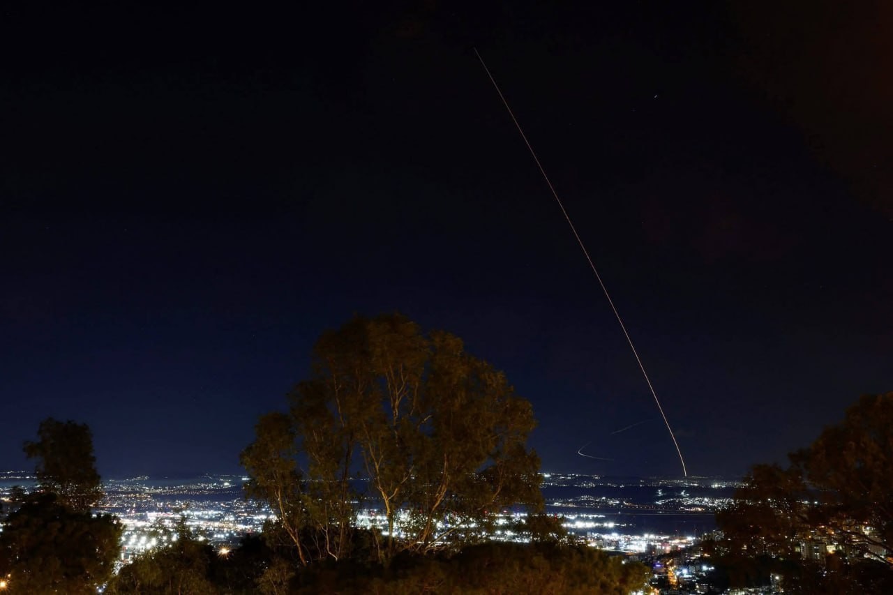 الصاروخية الإيرانية الانتقامية تسبب في دمار واسع النطاق في تل أبيب 444.jpg