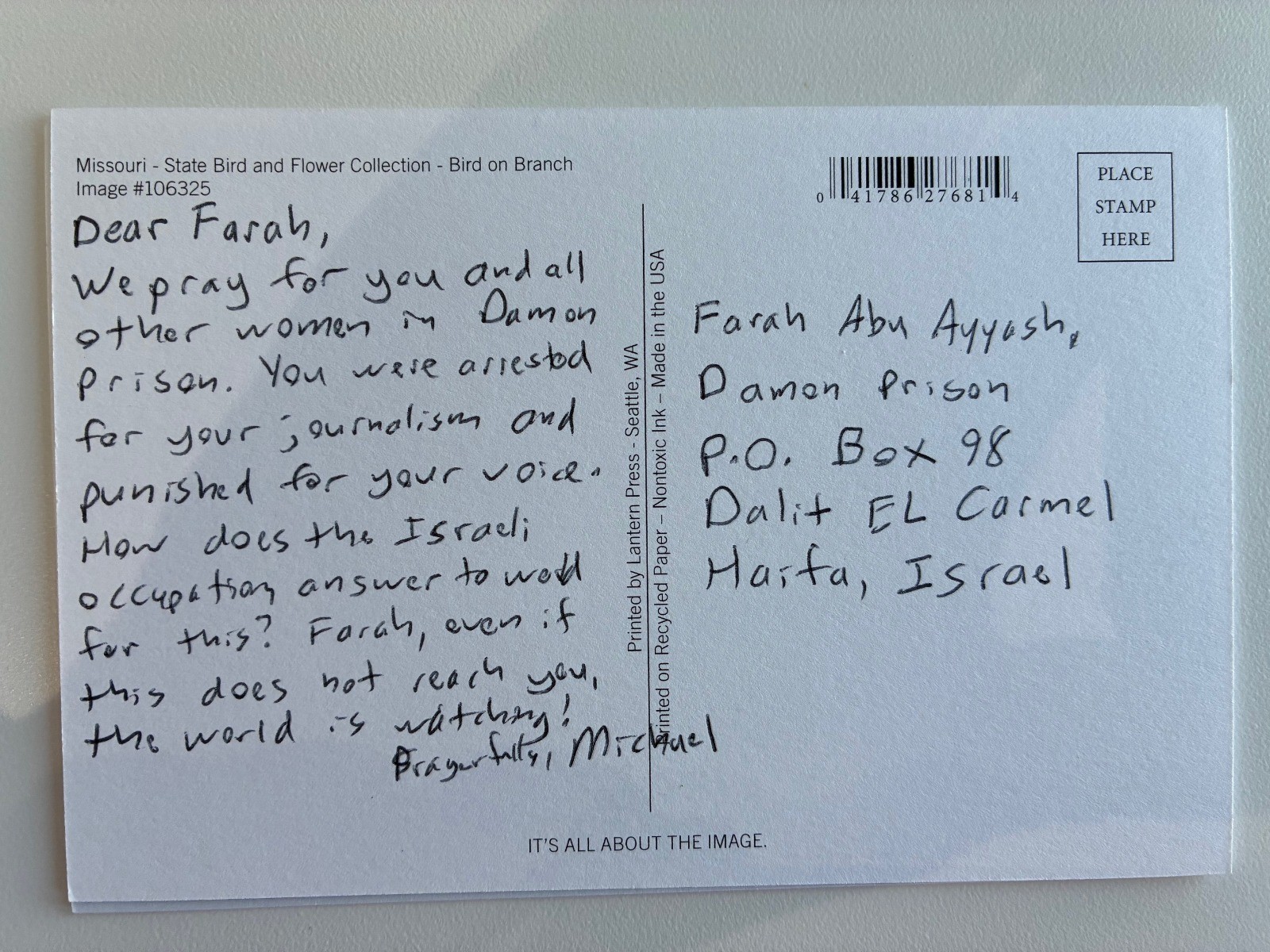 أكثر من ألف بطاقة بريدية تصل الدامون من كنائس مناصرة للقضية الفلسطينية معنونة بأسماء الأسيرات.jpg