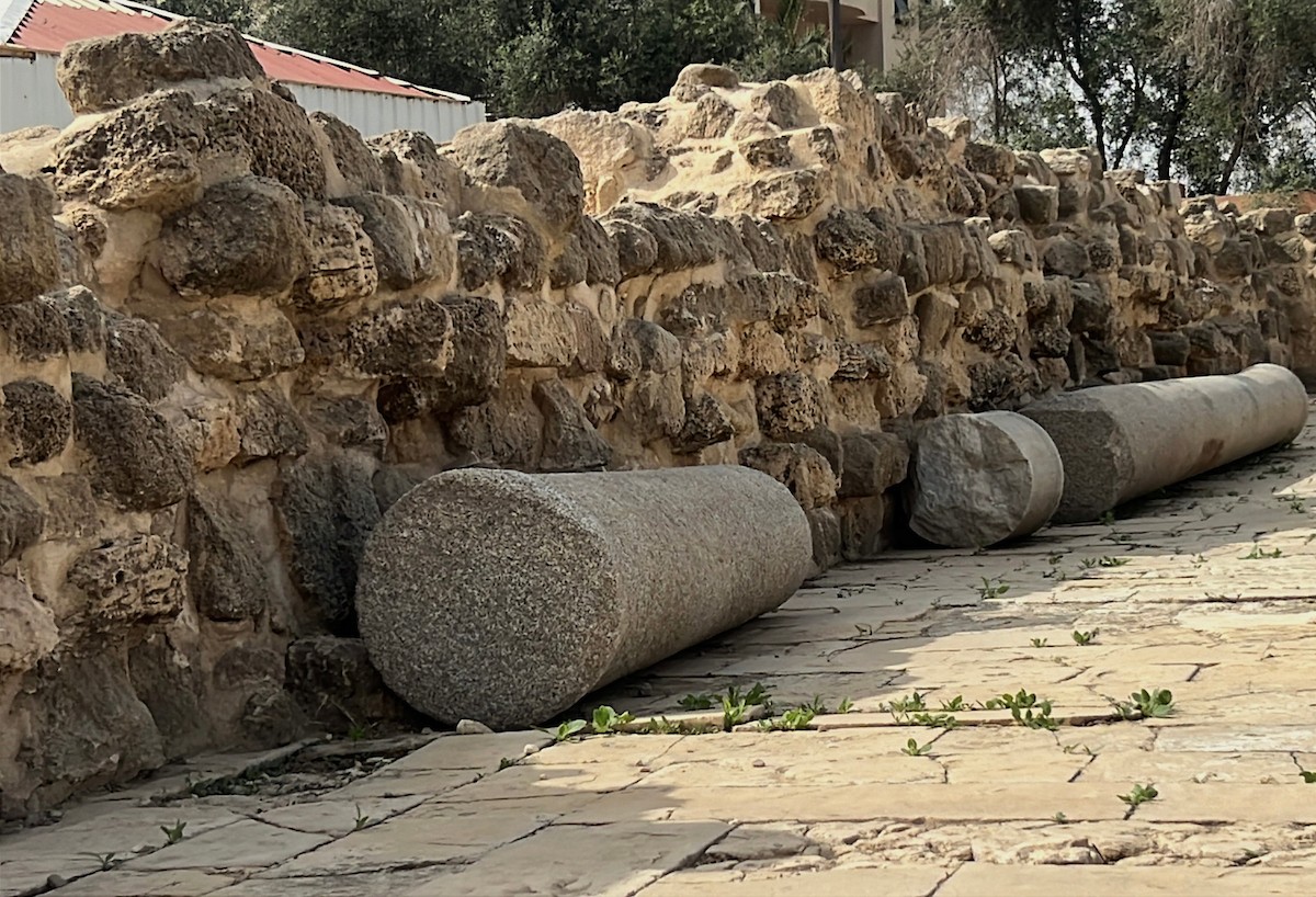 دير القديس هيلاريون وسط قطاع غزة المدرج على قائمة التراث العالمي وأحد أقدم المواقع الأثرية في الشرق الأوسط معرّض للخطر بسبب العدوان الإسرائيلي، النصيرات – وسط قطاع غزة، 18 أبريل/نيسان 2026، تصوير: يوسف أبو طفة