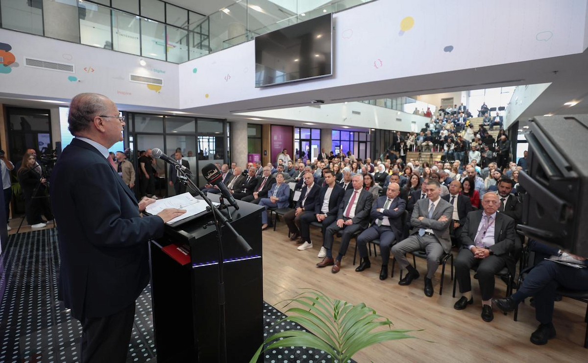 حضر رئيس الوزراء الفلسطيني محمد مصطفى افتتاح حديقة التكنولوجيا الفلسطينية وفعاليات أسبوع الذكاء الاصطناعي في فلسطين 2026 في بيرزيت، بالضفة الغربية، في 27 أبريل/نيسان 2026. (صورة من مكتب رئيس الوزراء)