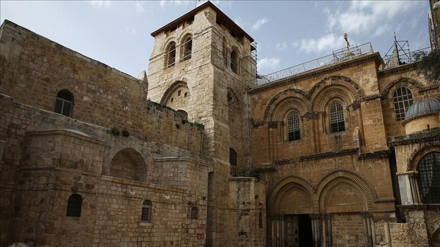 كنيسة القيامة بالمدينة المقدسة.jpg