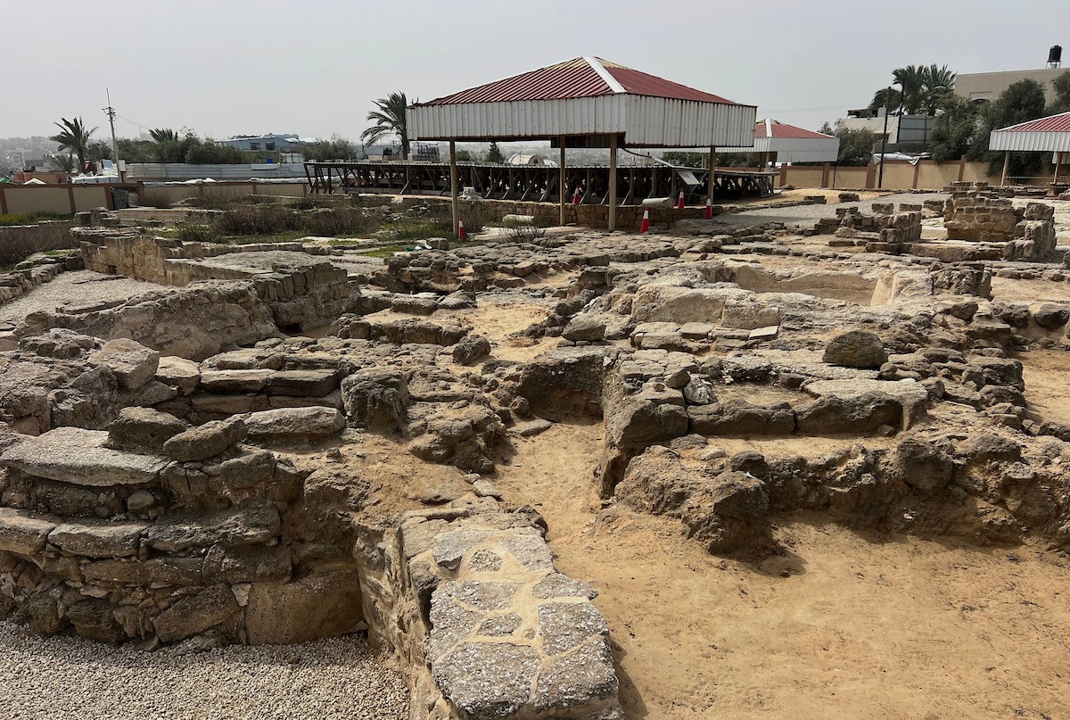 دير القديس هيلاريون وسط قطاع غزة المدرج على قائمة التراث العالمي وأحد أقدم المواقع الأثرية في الشرق الأوسط معرّض للخطر بسبب العدوان الإسرائيلي، النصيرات – وسط قطاع غزة، 18 أبريل/نيسان 2026، تصوير: يوسف أبو طفة