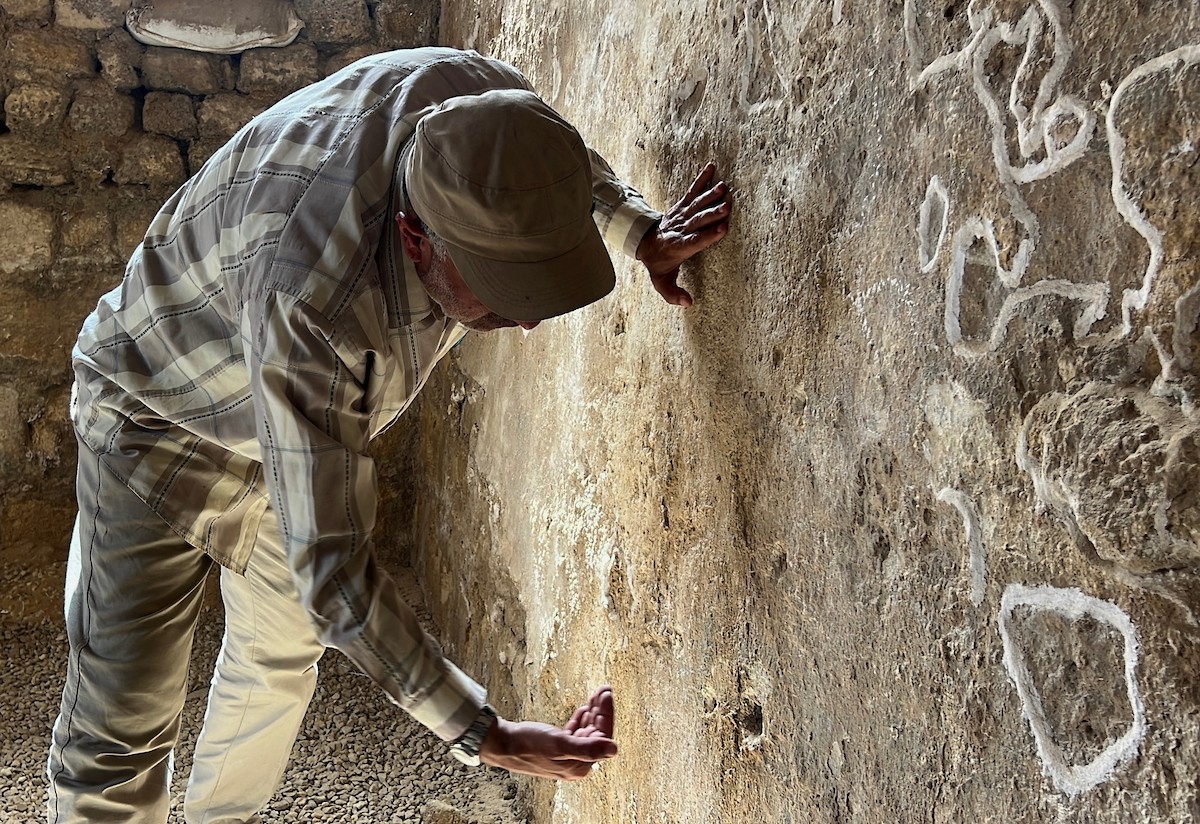 دير القديس هيلاريون وسط قطاع غزة المدرج على قائمة التراث العالمي وأحد أقدم المواقع الأثرية في الشرق الأوسط معرّض للخطر بسبب العدوان الإسرائيلي، النصيرات – وسط قطاع غزة، 18 أبريل/نيسان 2026، تصوير: يوسف أبو طفة