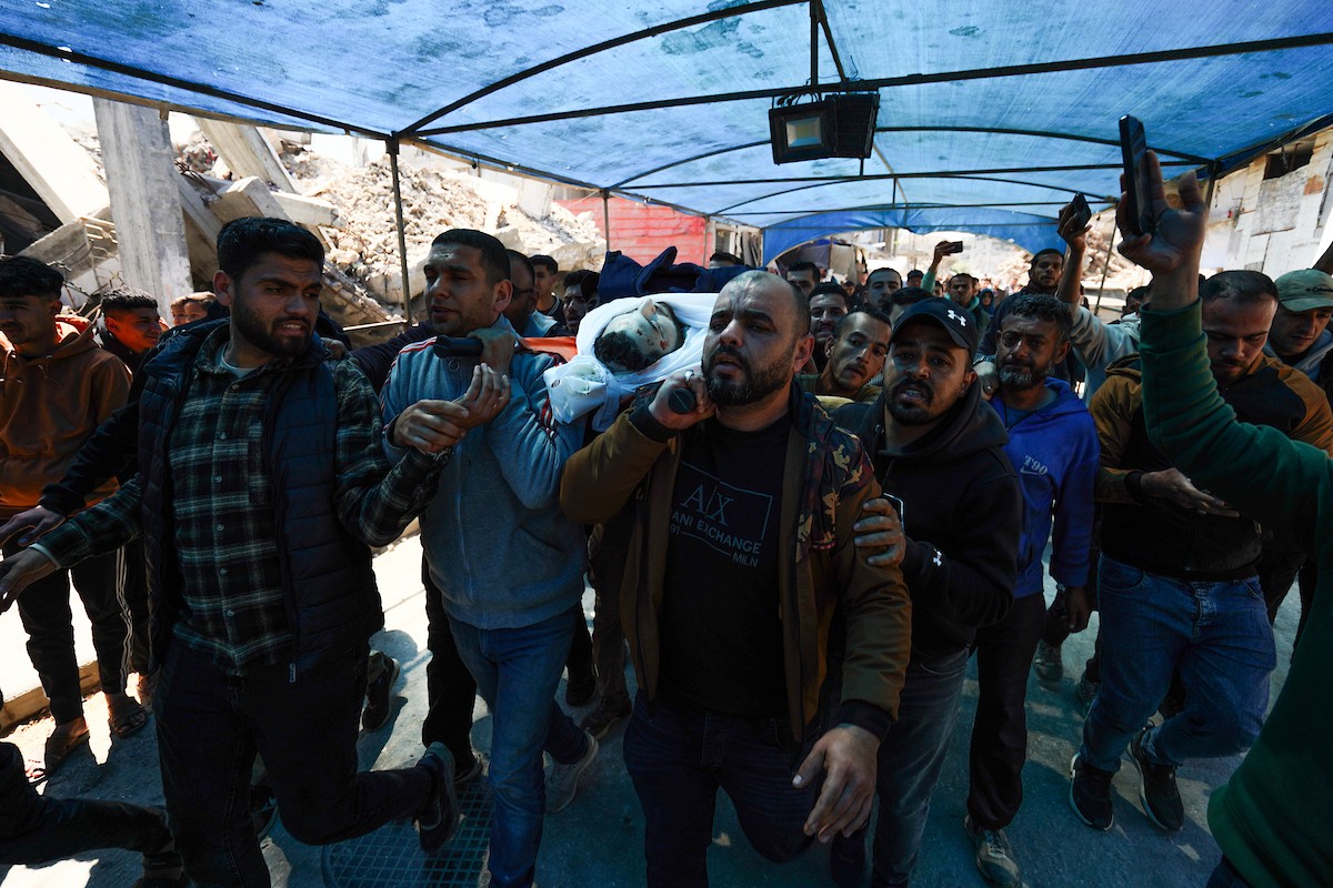 جنازة الزميل الصحفي محمد وشاح، مراسل قناة الجزيرة مباشر، الذي اغتيل في غارة جوية إسرائيلية بقطاع غزة، 9 أبريل/نيسان 2026.