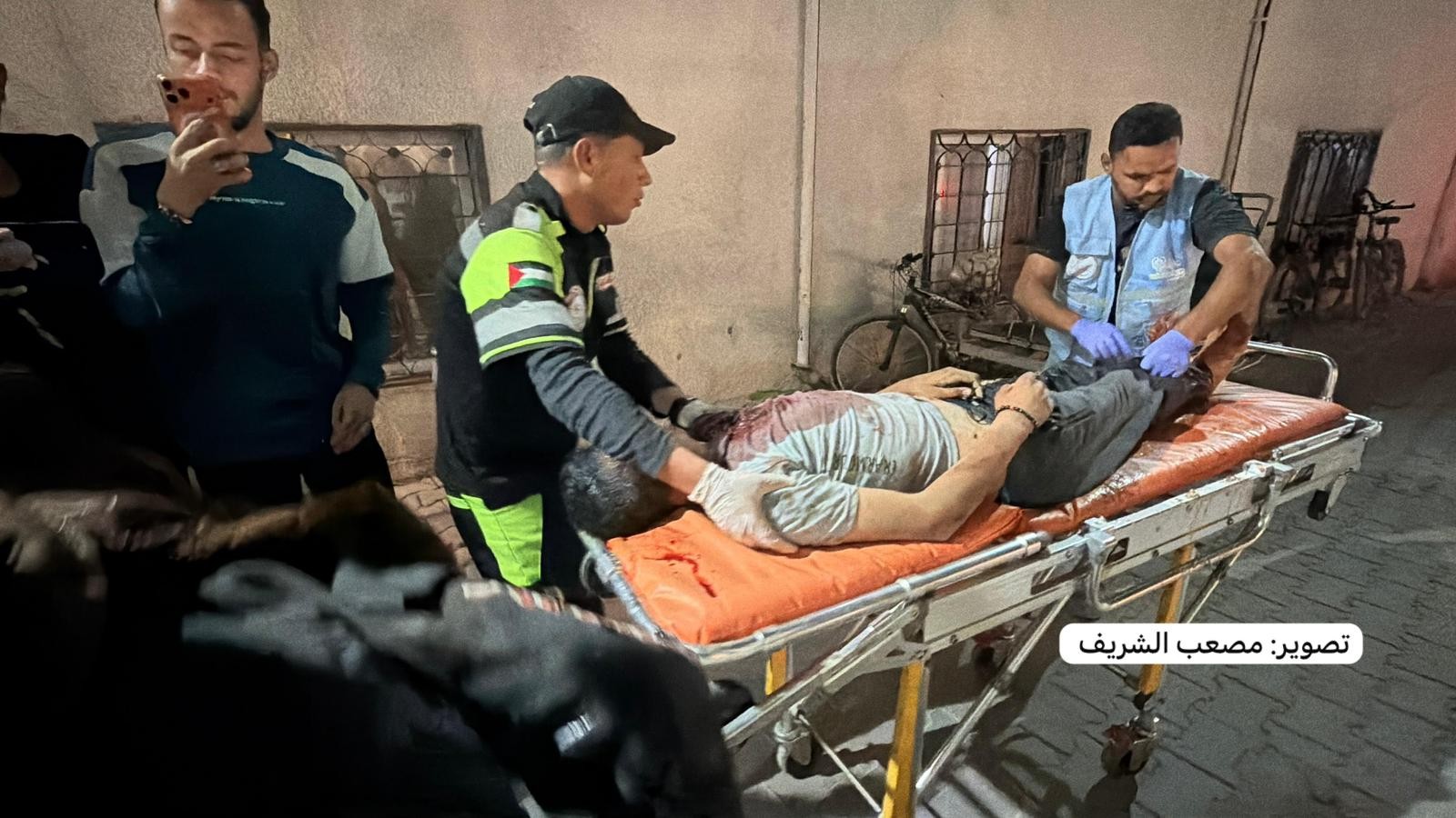 5 شهداء، بينهم طفلان، في قصف الاحتلال خيمة بمشروع بيت لاهيا شمال غزة