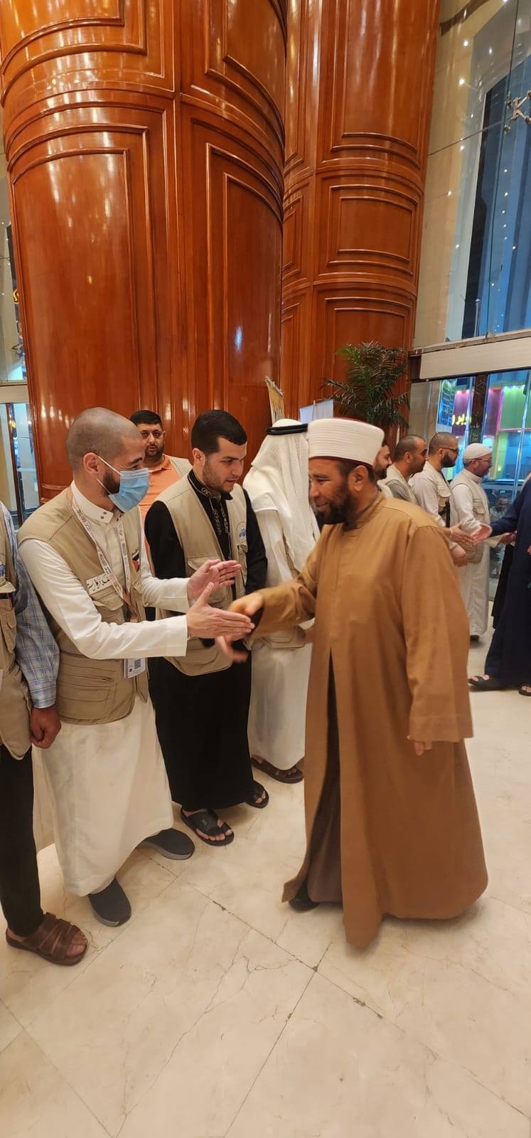 وزير الأوقاف يترأس اجتماعاً لبعثتي الحج الإدارية والإرشادية في مكة المكرمة لبحث خطط التفويج وخدمة الحجاج 1.jpg