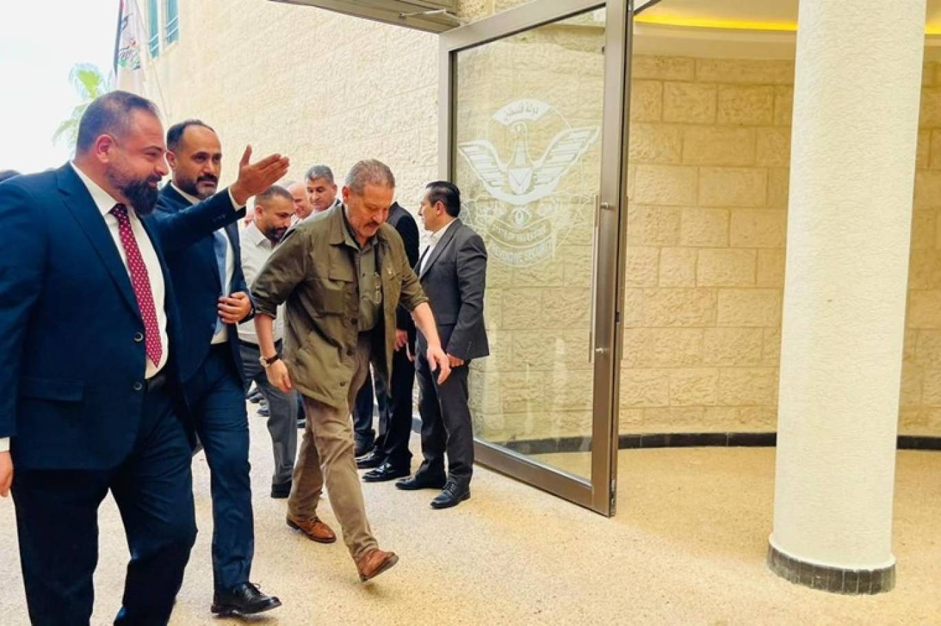 ياسر عباس.jpg