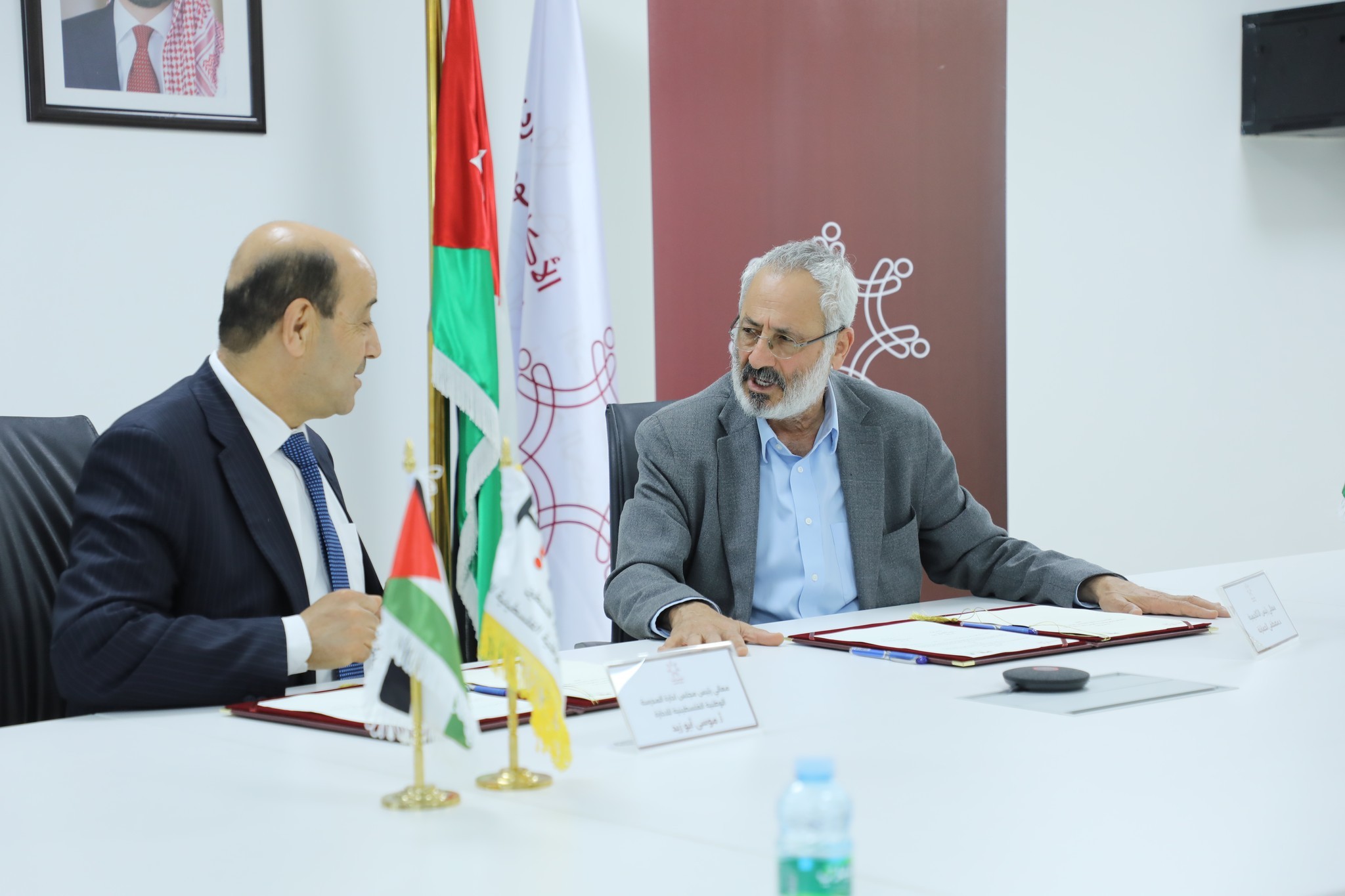 المدرسة الوطنية الفلسطينية للإدارة توقّع مذكرة تفاهم مع الأكاديمية الأردنية للإدارة الحكومية.jpg
