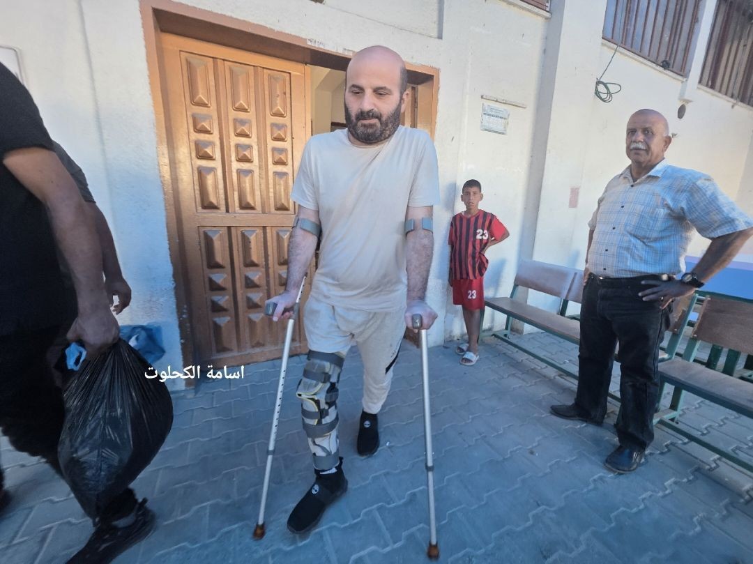 الأسرى المفرج عنهم من سجون الاحتلال والذين وصلوا إلى مستشفى شهداء الأقصى ........jpg