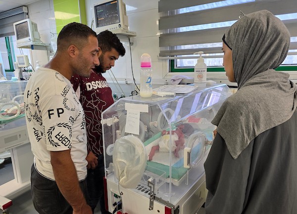 أطفال خدج  في مجمع ناصر الطبي بمدينة خان يونس يواجهون نقص الرعاية. 26 يونيو/حزيران 2026، بعدسة طارق محمد