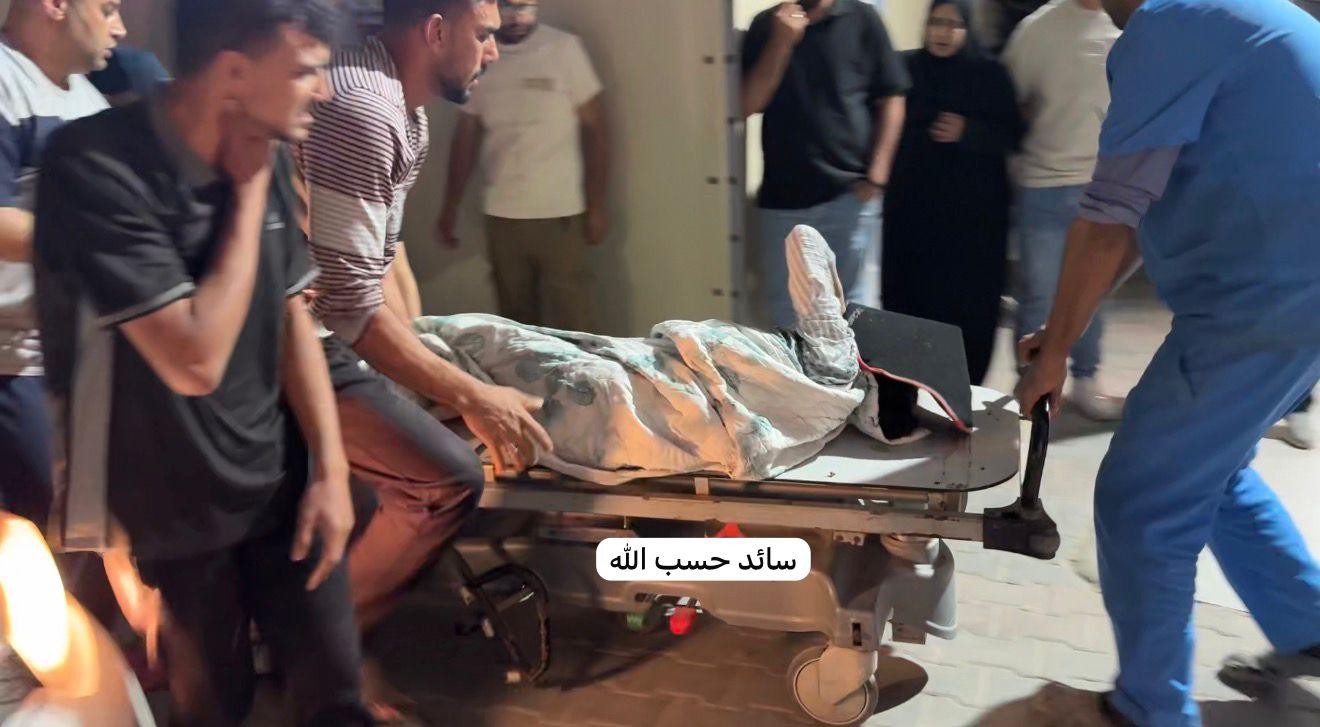 وصل مستشفى الشفاء 4 اصابات في مستشفى الشفاء من بينهم اصابة وصفت بالحرجة جداً وبينهم سيدة.jpg