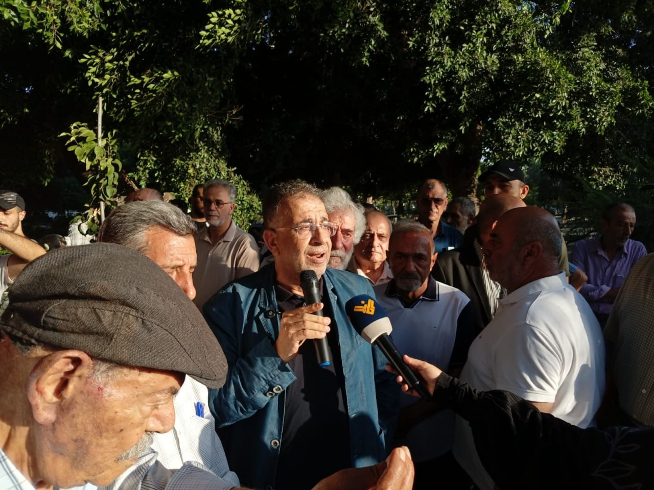 تشييع جثمان كوزو أوكاموتو إلى مثواه الأخير في موكب مهيب وحضور فلسطيني ولبناني وعربي.jpg