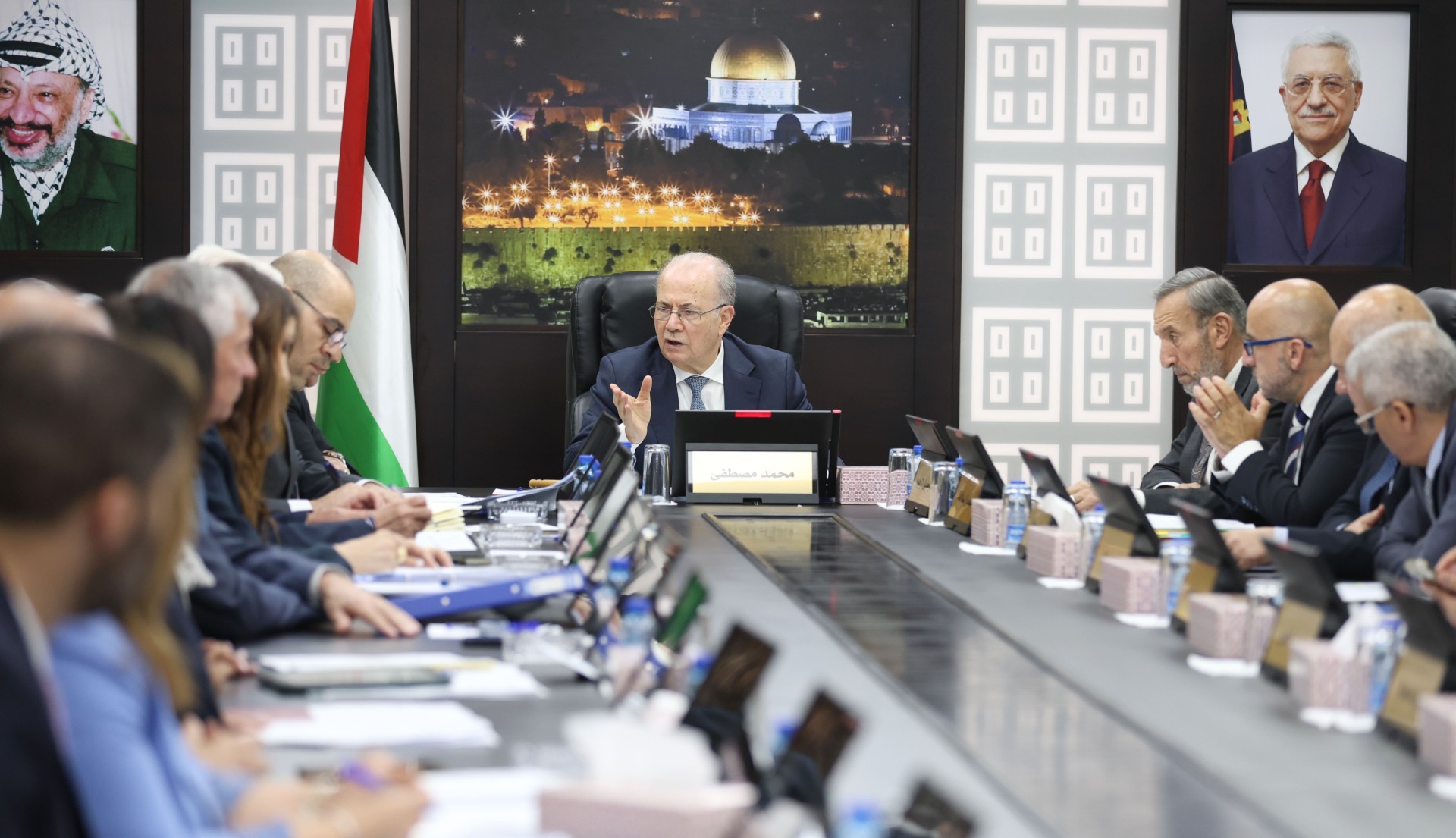 مجلس الوزراء الفلسطيني...jpg