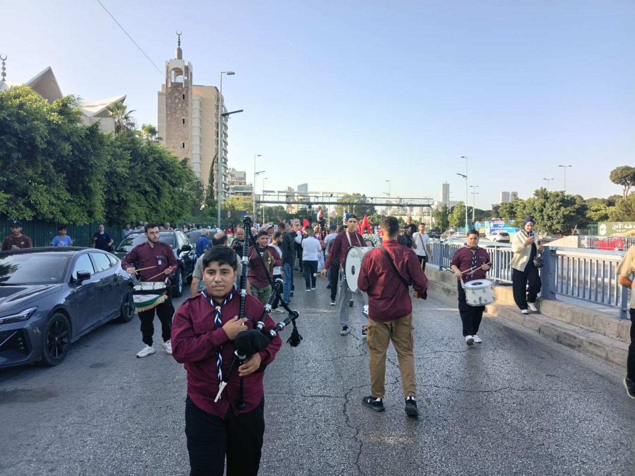 تشييع جثمان كوزو أوكاموتو إلى مثواه الأخير في موكب مهيب وحضور فلسطيني ولبناني وعربي 14.jpg