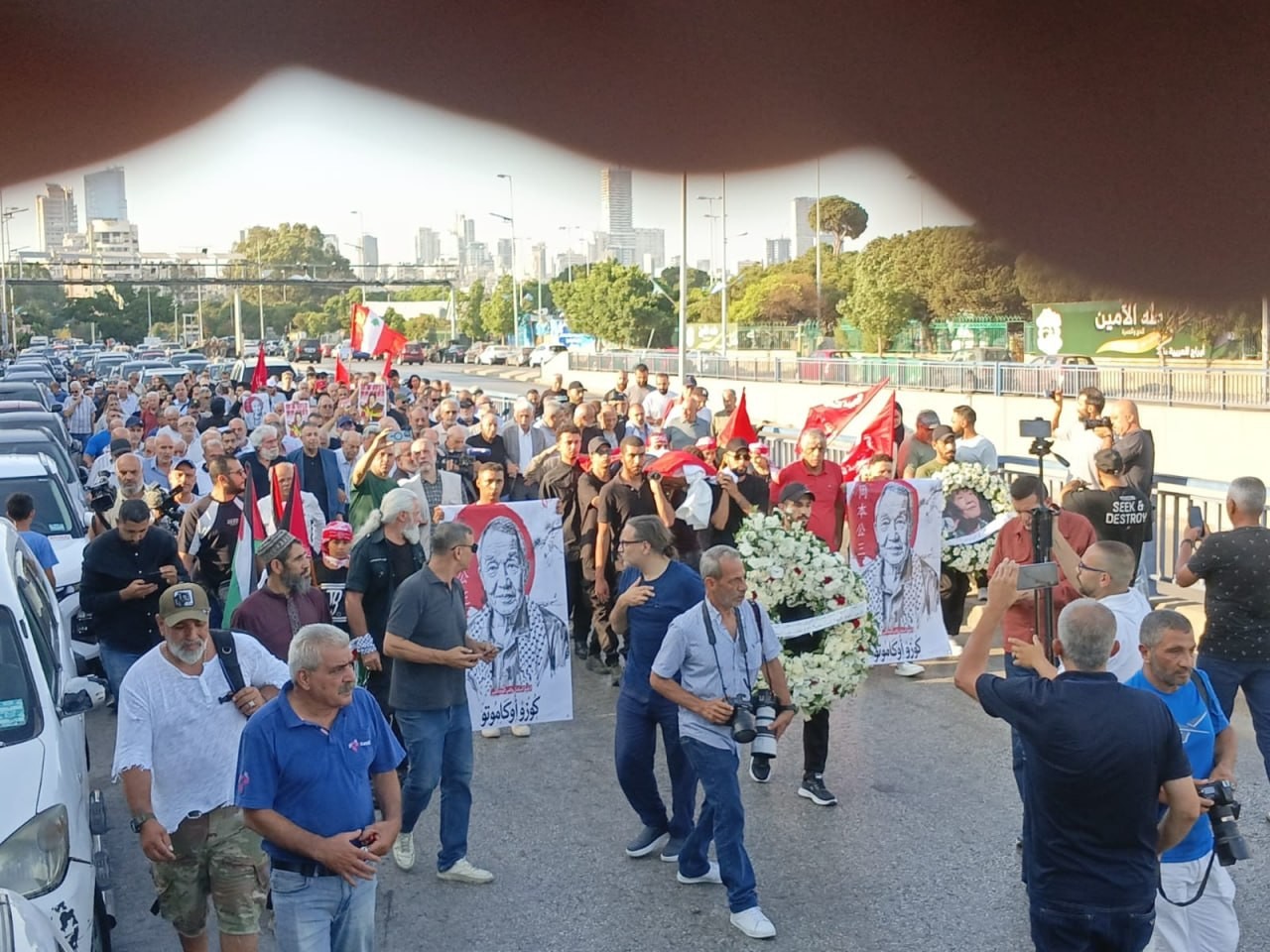 تشييع جثمان كوزو أوكاموتو إلى مثواه الأخير في موكب مهيب وحضور فلسطيني ولبناني وعربي 2.jpg