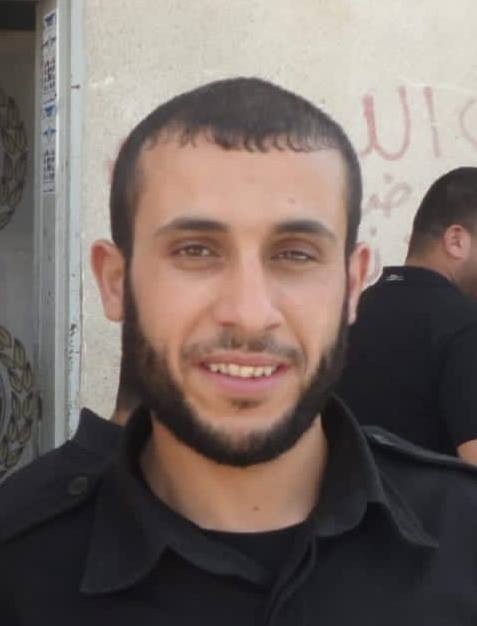 أحمد حسين كفينة، الذي استشهد ظهر اليوم في سوق مخيم النصيرات وسط قطاع غزة...jpg