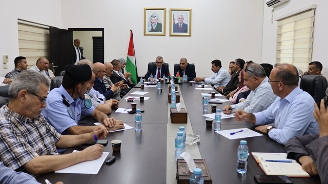 سمحان يزور قلقيلية لبحث الواقع البيئي بالمحافظة وتعزيز الشراكة مع المؤسسات الرسمية
