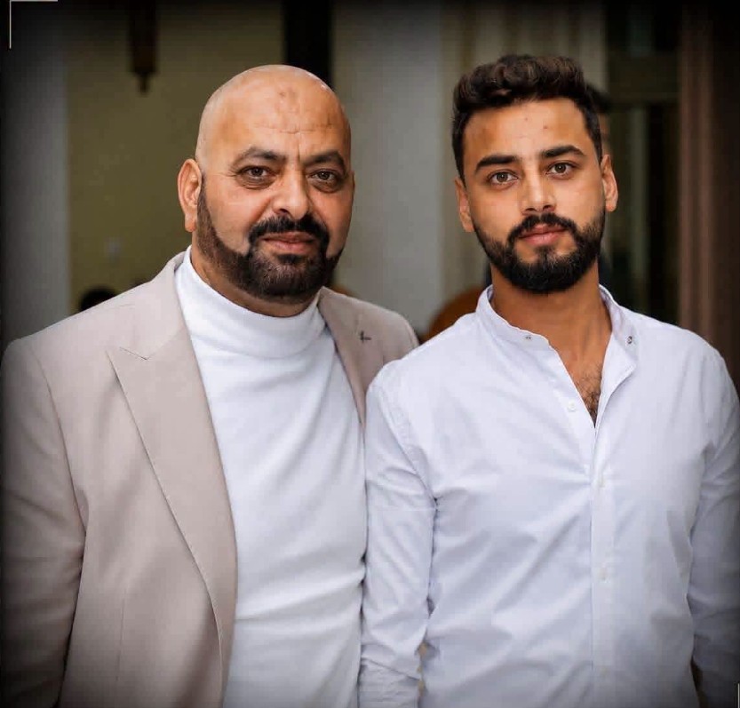 الشهيدين أحمد عادل رشيد أبو مخو (26 عاما) وعودة عبد الرحيم عودة فراخنة (53 عاما).jpg