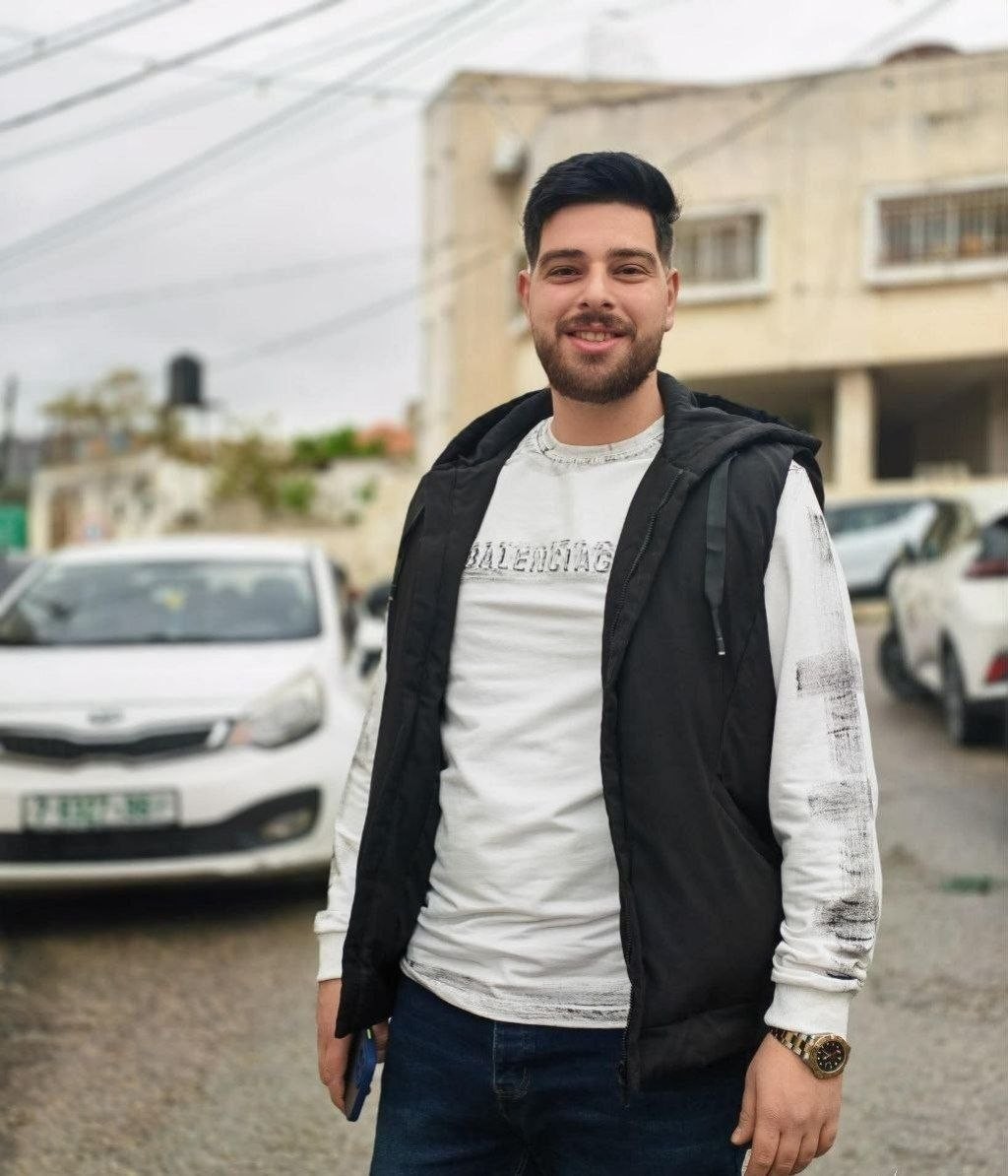 قوات الاحتلال تعتقل الشاب عبد الرحمن معتصم حلو من منزله في بلدة عنبتا شرق طولكرم..jpg
