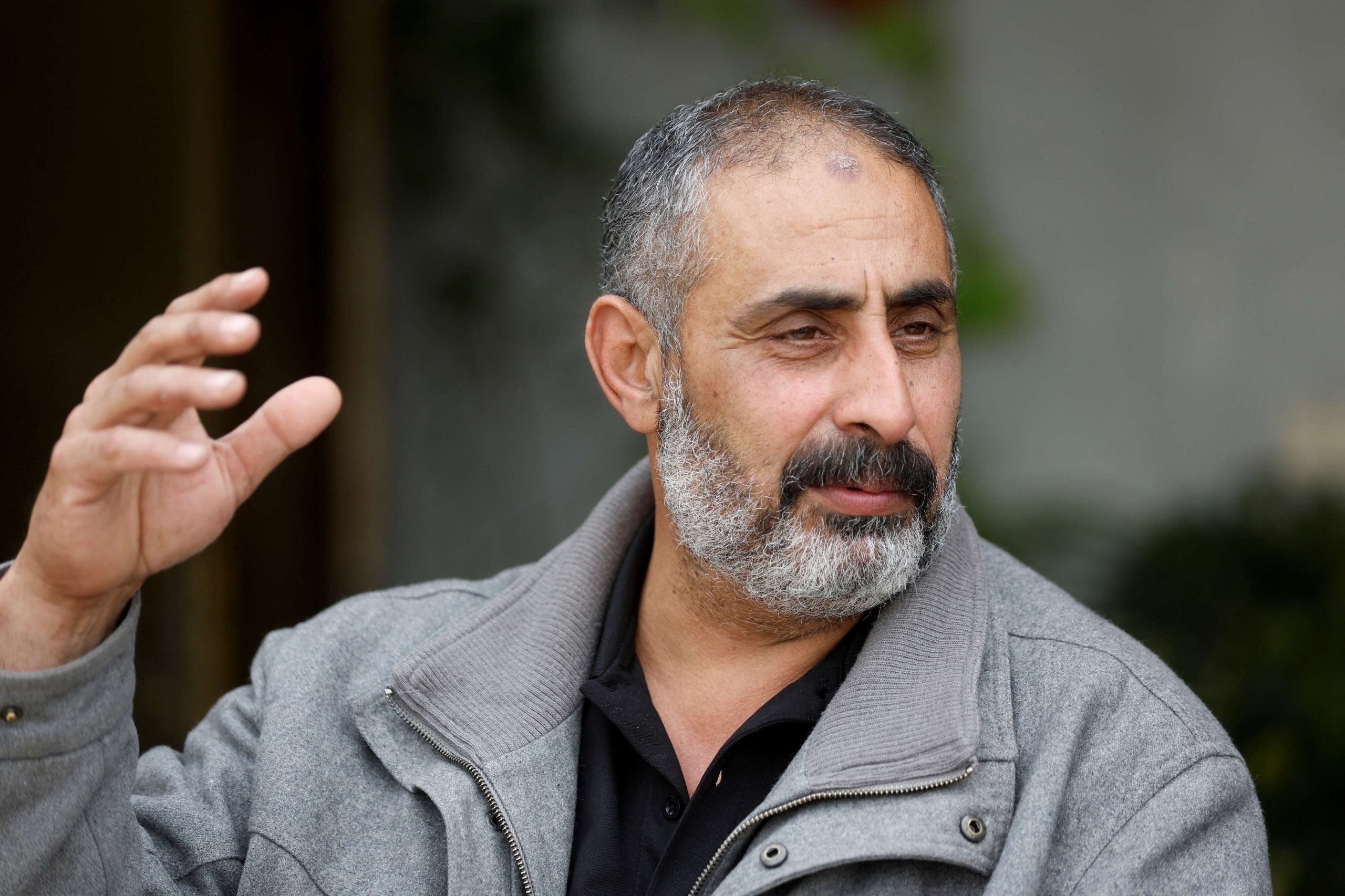 استشهاد فتحي خازم والد الشهيدين رعد وعبد الرحمن، خلال اقتحام منزله بمنطقة الدوار الرئيسي وسط مدينة جنين.jpg