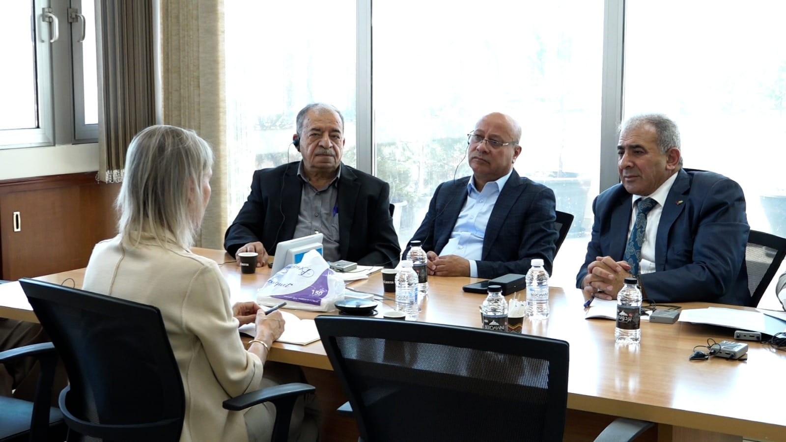 أبو هولي والاسعد يبحثان مع مديرة عمليات الأونروا في لبنان الأزمة المالية وأوضاع اللاجئين ويؤكد ضرورة حماية الخدمات الأساسية 1.jpg
