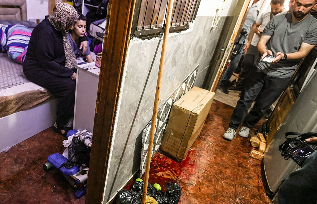 من موقع استشهاد فتحي خازم، الجمعة (Getty Images).jpg