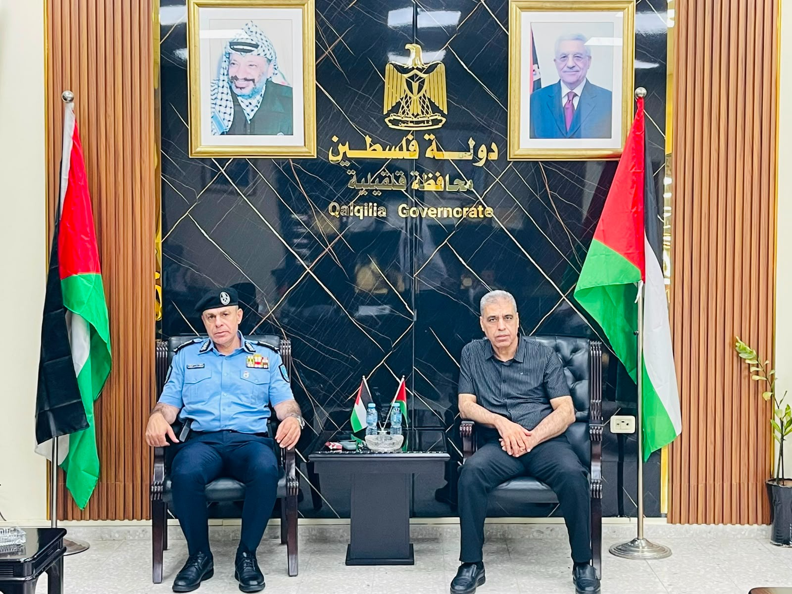 اللواء حسام أبو حمدة محافظ قلقيلية يستقبل مدير عام الشرطة اللواء علام السقا.png