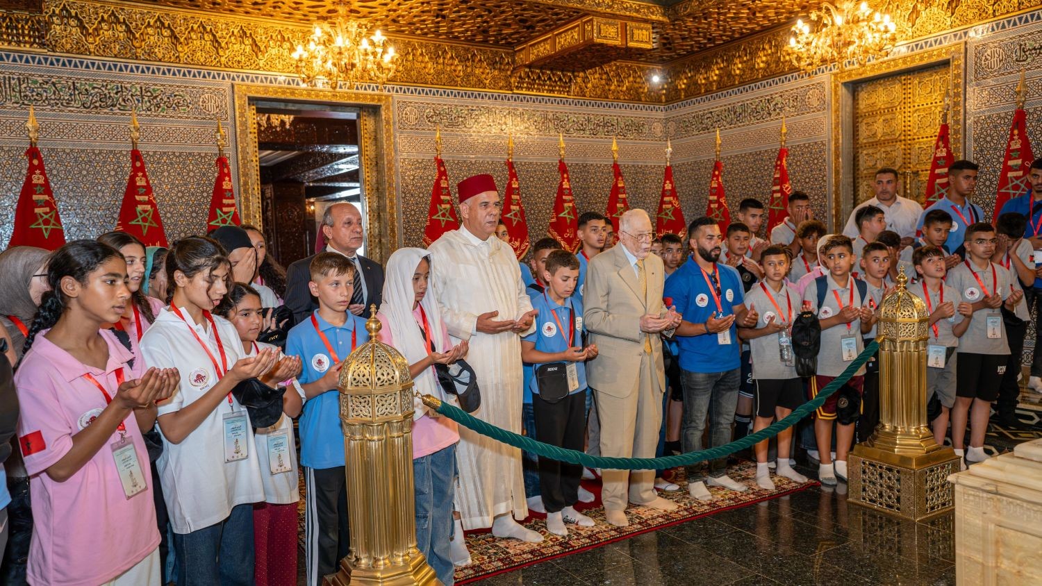 أطفال القدس يزورون مؤسسات ومعالم في الرباط قبل الالتحاق بفعاليات المدرسة الصيفية 1.jpg
