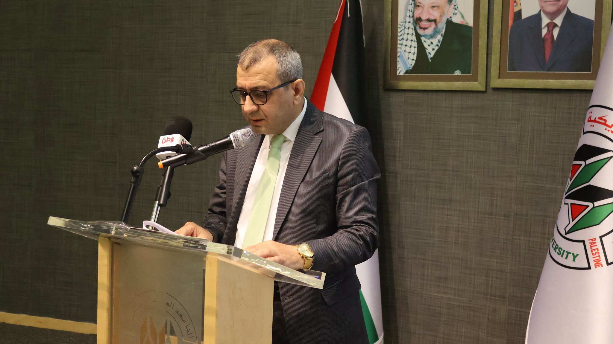 رئيس سلطة جودة البيئة م. زغلول سمحان.jpg