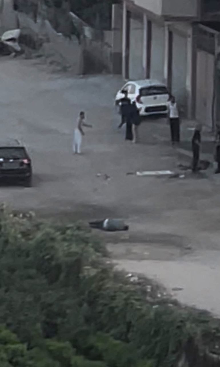 غارة من مسيرة إسرائيلية محيط منطقة الجوازات غربي مدينة غزة..jpg
