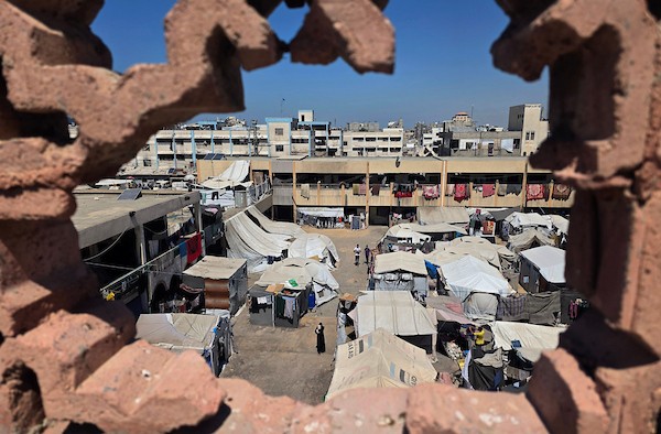 لاجئون فلسطينيون في مدارس بخان يونس، جنوب قطاع غزة، في 12 سبتمبر/أيلول 2026. (صورة: طارق محمد)