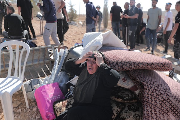 في 16 سبتمبر/أيلول 2026، قامت آليات إسرائيلية بهدم منزل فلسطيني في منطقة خلت الحمص قرب يطا، جنوب الخليل. (صورة: مأمون وزواز)